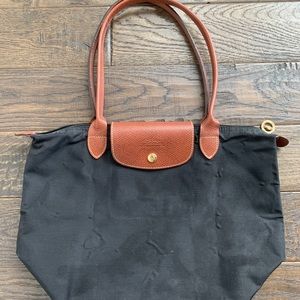 Longchamp Le Pliage Black medium bag